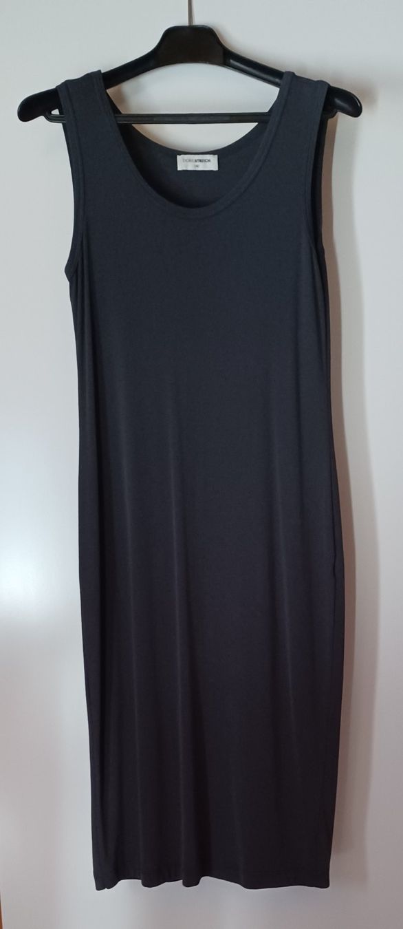 Doris Streich Kleider: Schlauchkleid DORIS STREICH – Gebraucht aus Niederneunforn von Herrera