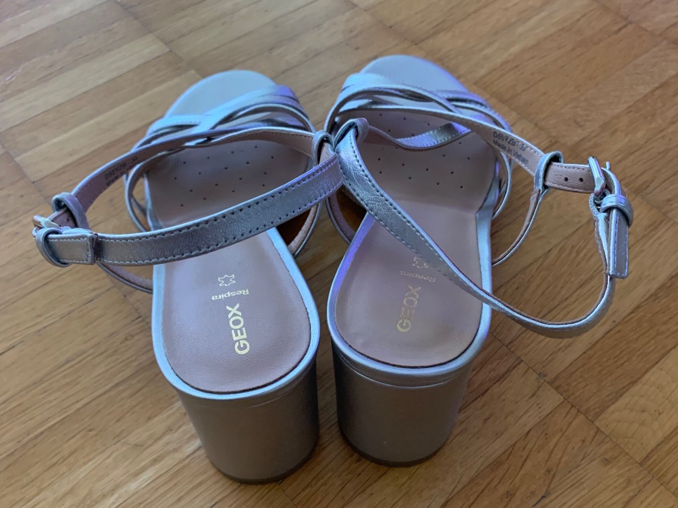 Geox Damenschuhe: Geox Sandalen – Neu (gemäss Beschreibung) aus Liestal von FaustaS 1
