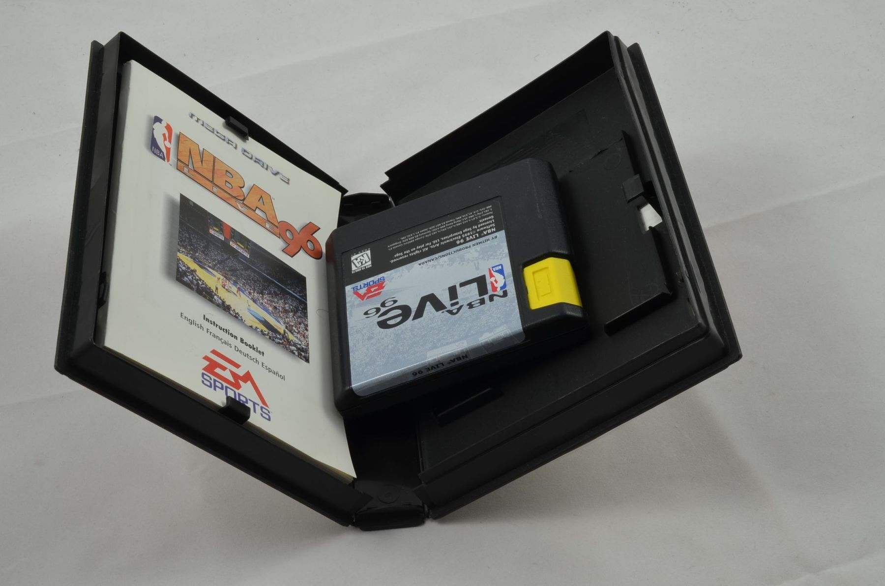 Giochi: NBA Live 96 Sega Mega Drive Spiel CIB – Usato da Buchs AG venduto da SellAndBuyX 2