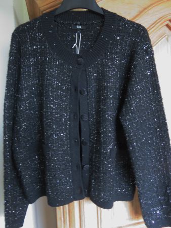 Strickjacke Gr.46/48 neu mit Etikett