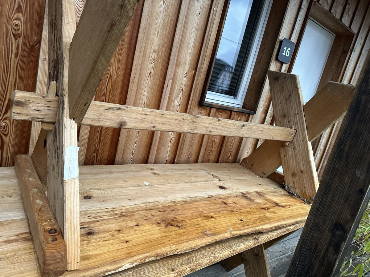 Tavoli: Holztisch – Usato da Interlaken venduto da raphael26 3