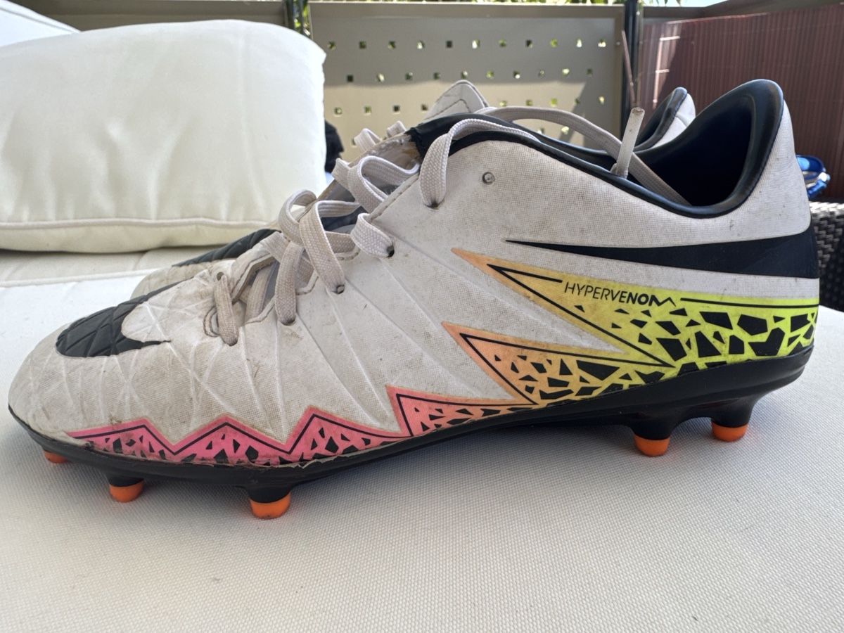 Nike Scarpe da uomo: Nike Football Boots White Size 40 – Usato da Bassersdorf venduto da mmikolaj 1