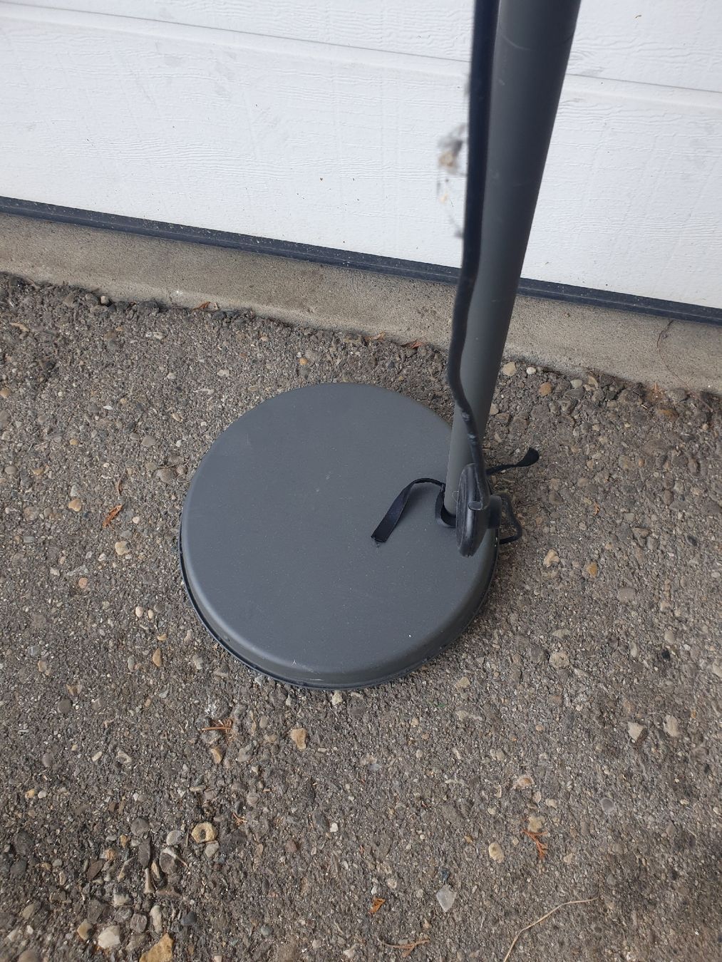 Lampade: Stehlampe – Usato da Oberbuchsiten venduto da Klame 2