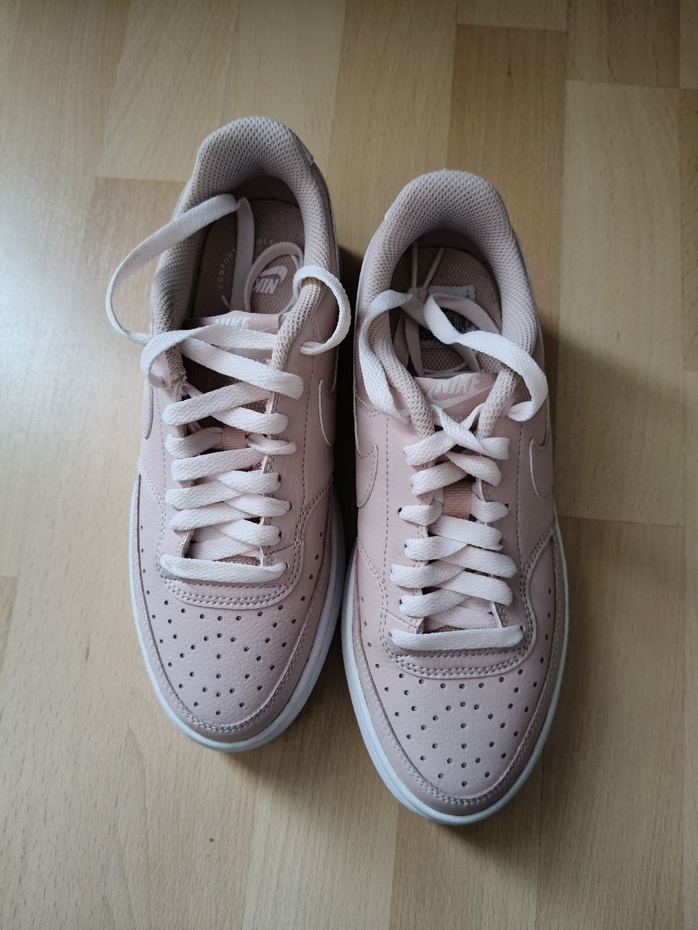 Nike Scarpe da donna: Nike Air Force Sneaker – Nuovo (secondo la descrizione) da St. Gallen venduto da jes_2xxb 2