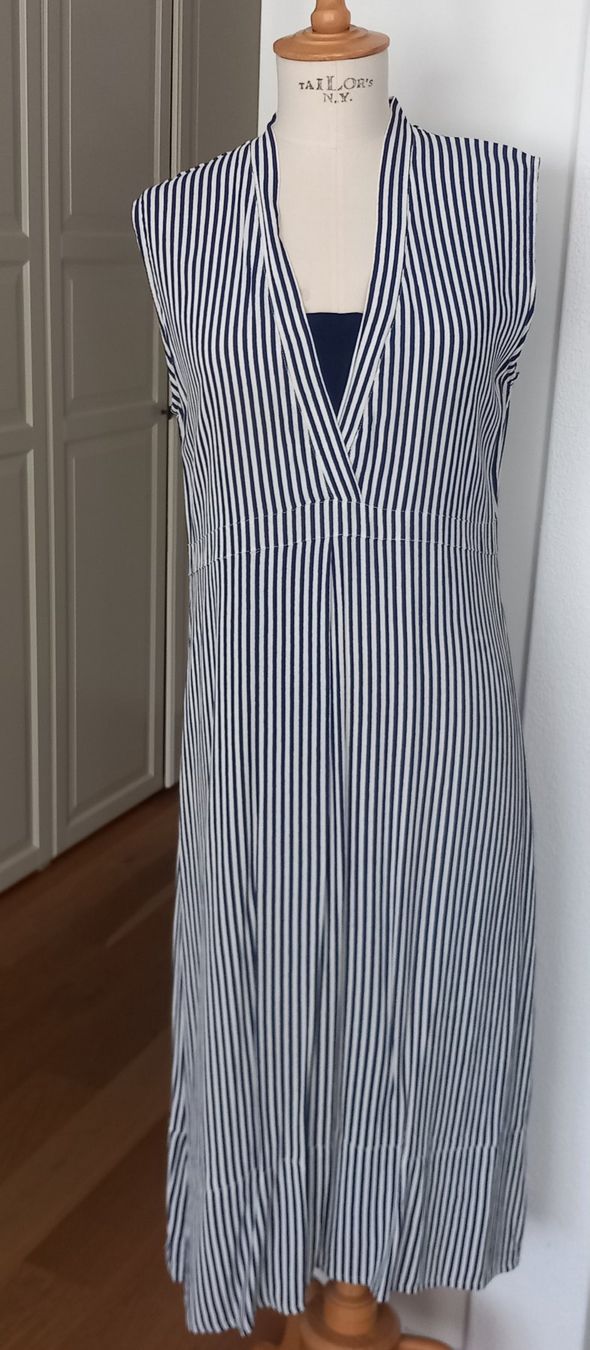 Vestiti: Masai Kleid gestreift Gr. 38 40 – Usato da Nottwil venduto da cecilia44