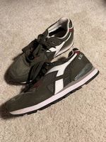 Diadora Sneaker Gr. 40  Khaki/Weiß  sehr guter Zustand