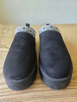 Warme Hausschuhe, Hüttenschuhe, Pantoffeln, neu, Gr. 40!
