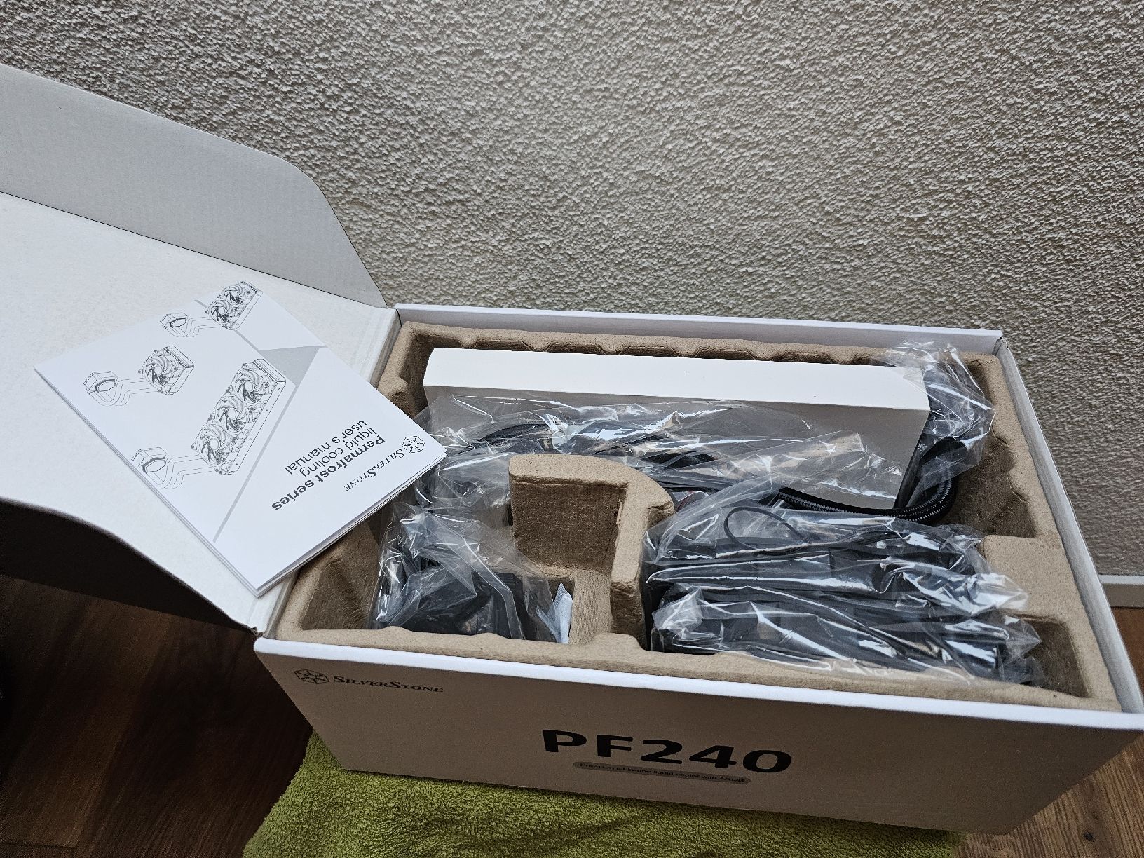 PCs: Silverstone PF240 Wasserkühlung gebraucht – Gebraucht aus Koppigen von Komouri 1