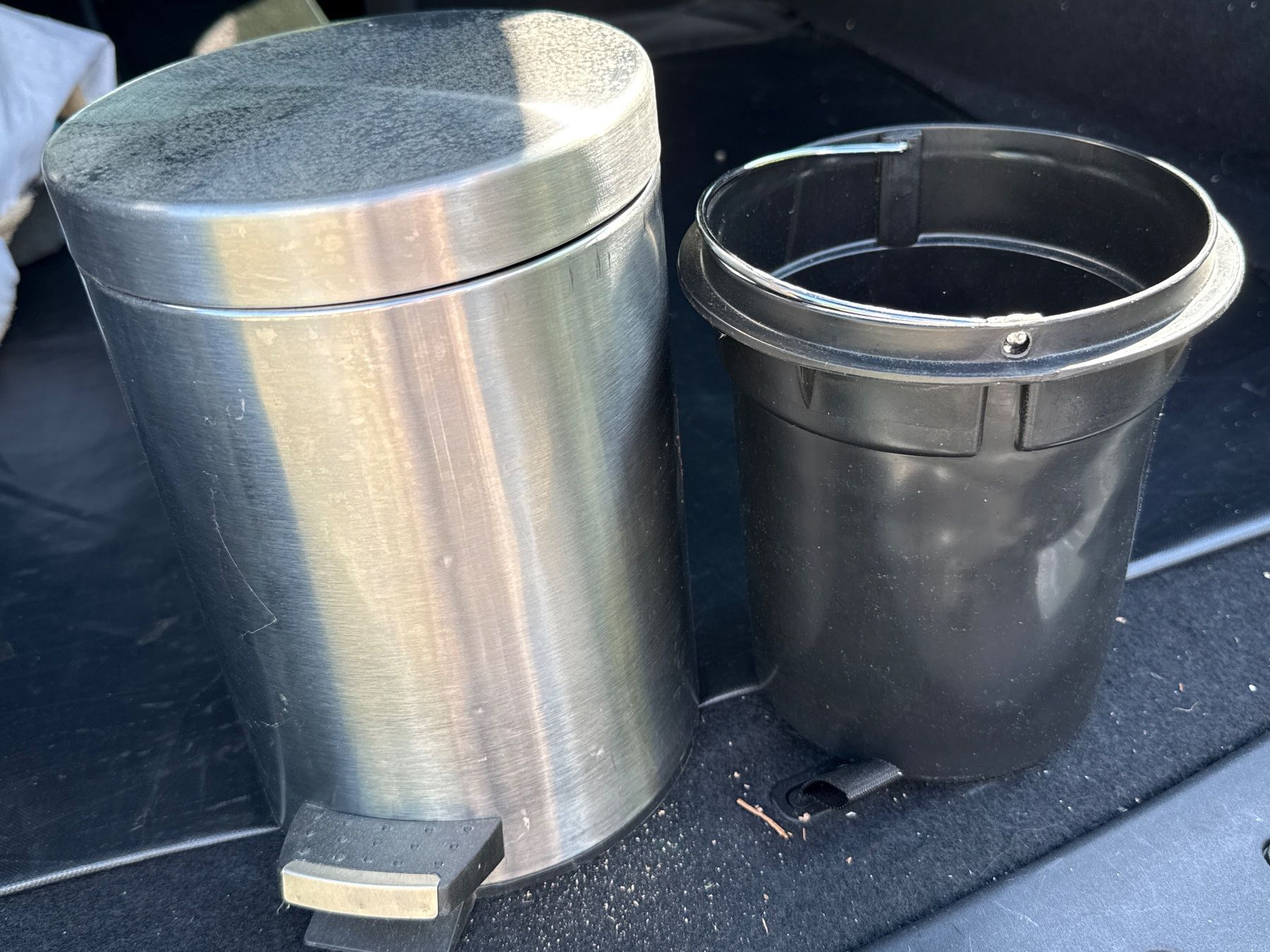 Abfalleimer: Bad Eimer/ Edelstahl Treteimer – Gebraucht aus Amriswil von used2use 2