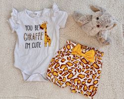 Süsses Giraffen Babyoutfit Gr. 74 (6-9Monate)