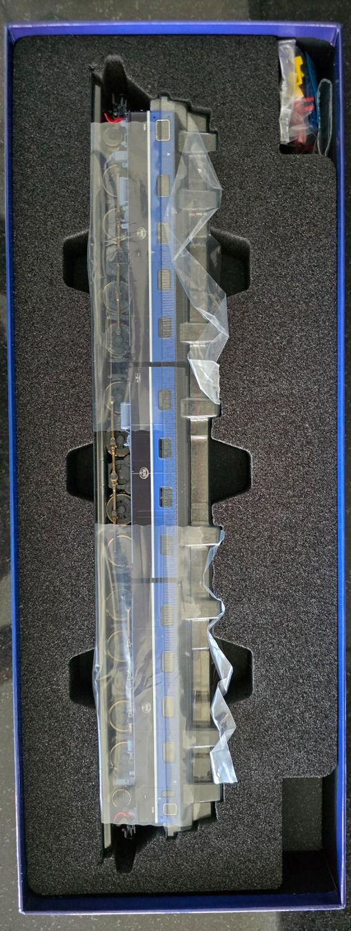 Roco Modelleisenbahnen: Roco Dm3 Gloria Limited Edition 21/150 – Neu und originalverpackt aus Gossau ZH von BbKlarinette 3