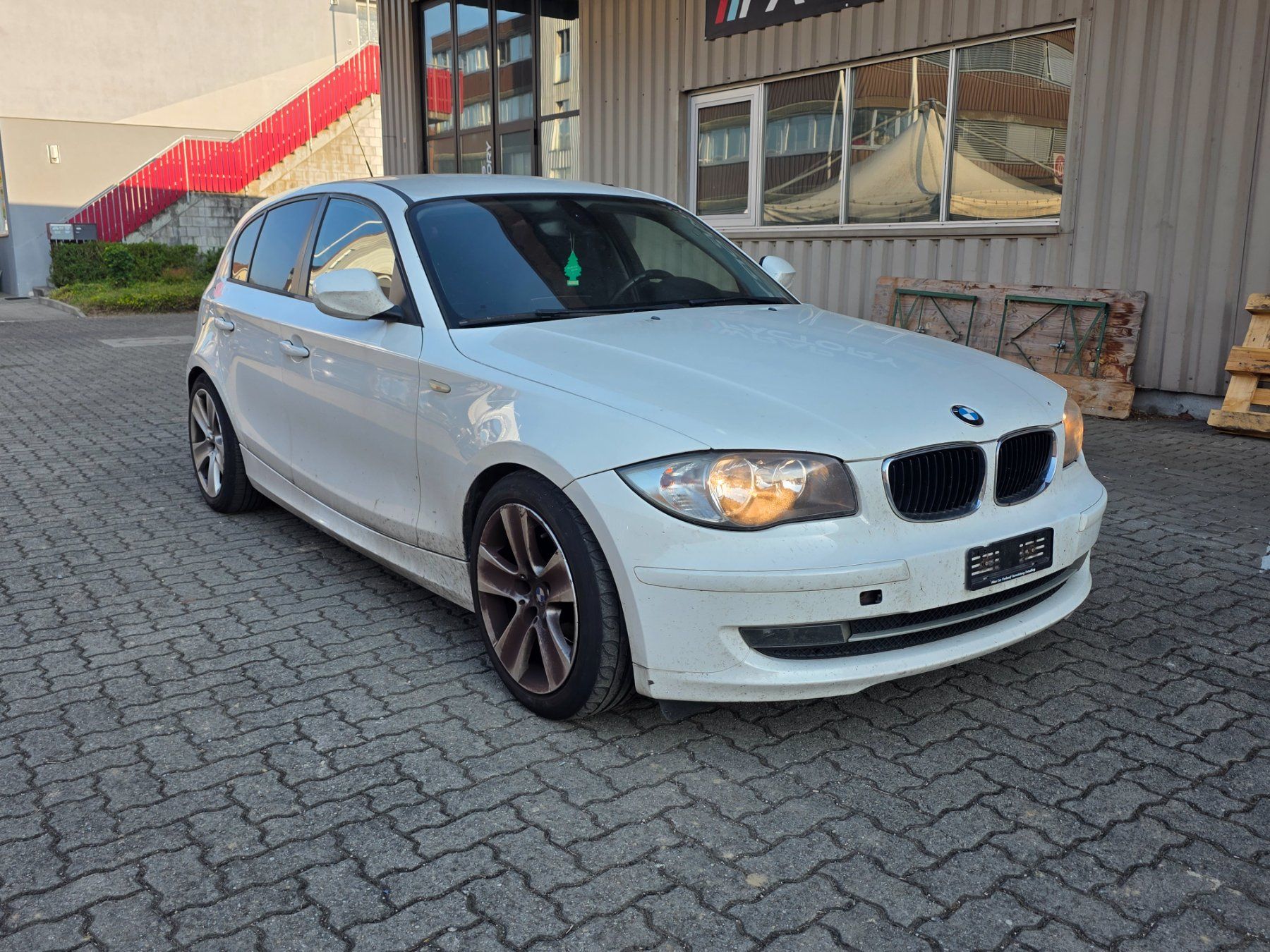 BMW Autos: BMW 116i – D'occasion à Aarberg par power80