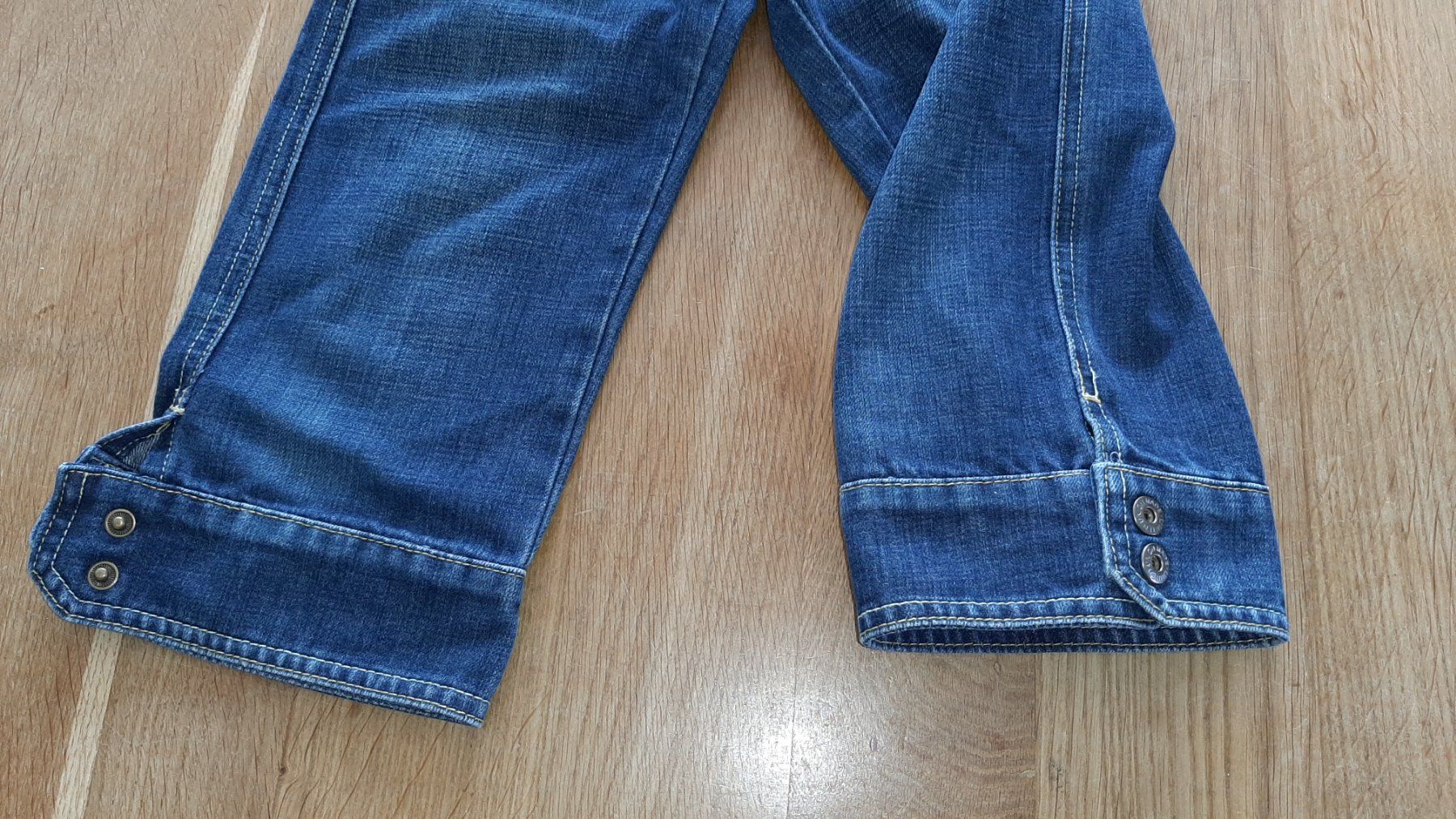 Pantaloni: Shorts Jeans – Usato da Kriens venduto da honig01 3