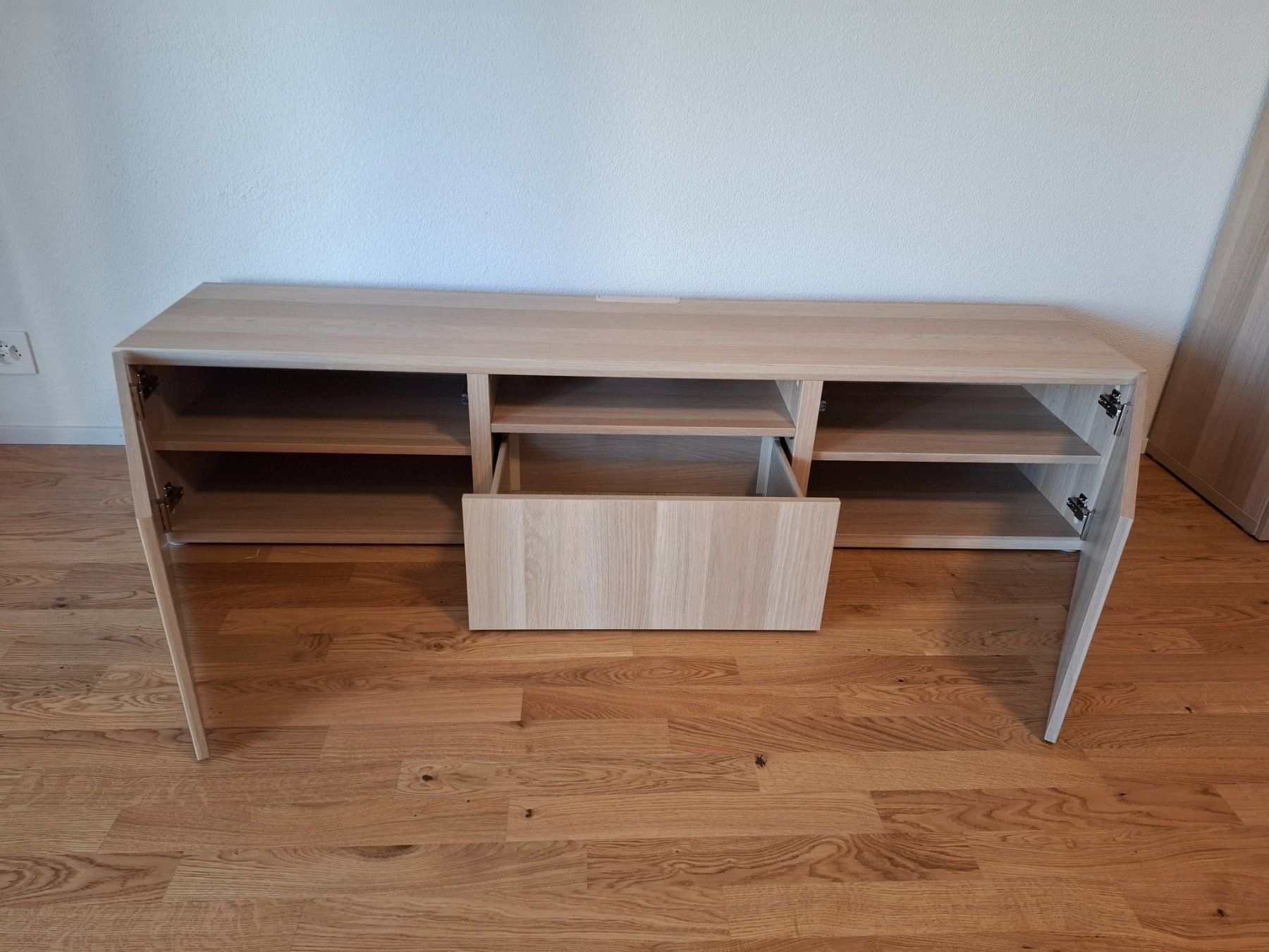 Ikea Mobili TV: TV Möbel von Ikea: Lappviken – Usato da Zürich venduto da Theburrenclan 1