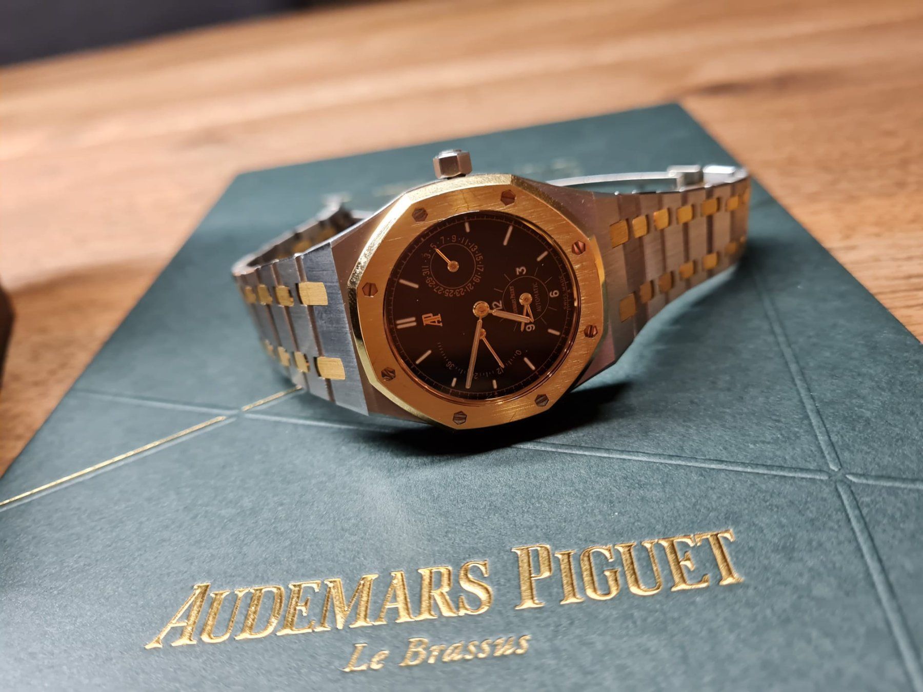 Audemars Piguet Orologi: Audemars Piguet ROYAL OAK 25730 SA – Usato da Sursee venduto da watch-hunter13 5