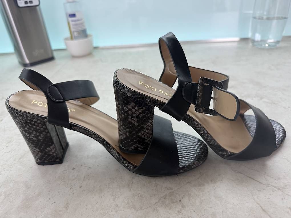 Chaussures femmes: Sandali un pelle  – D'occasion à Breganzona par Fp62 3
