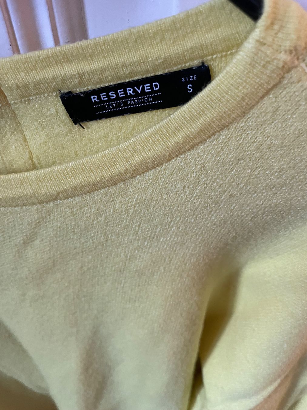 Maglioni & Felpe: Reserved Pullover mit Zip hinten -wie COS Sézane Max Mara – Usato da Zürich venduto da Sarazrh 1