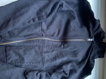 Schwarzer Hoodie von ZARA MAN, Grösse L, warm & gemütlich49