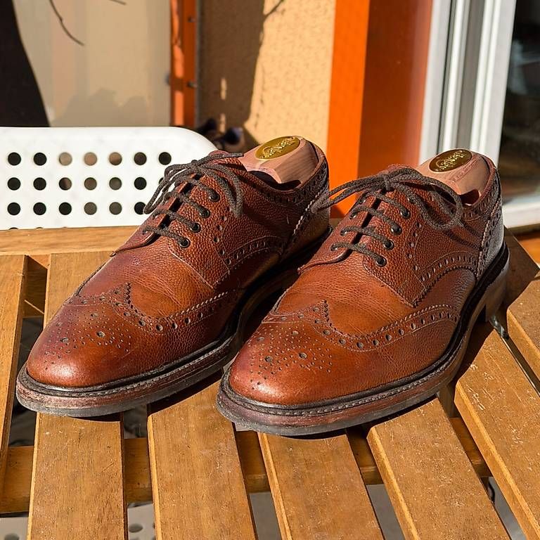 Loake Scarpe da uomo: Loake 1880 Badminton Derby Brogue – Usato da Yvonand venduto da val_hdx2