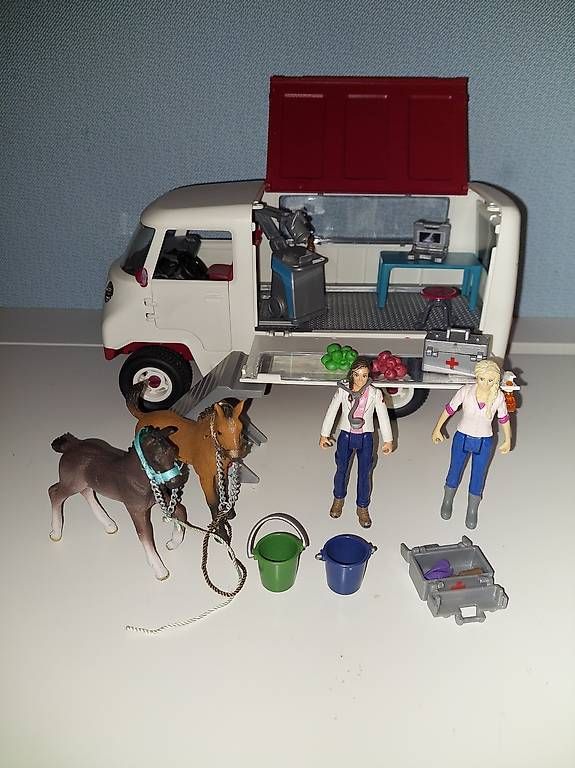 Schleich Giocattoli: Schleich Tierarzt – Usato da Grabs venduto da bernstein81