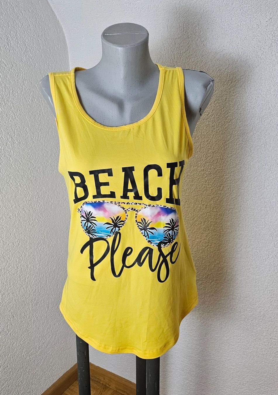 Shein Top: newu. Top Gelb "Beach Please" gr. M – Nuovo (secondo la descrizione) da Füllinsdorf venduto da Sunnebliemli7