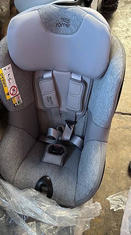 Seggiolini per auto: Britax Römer 100-  – Usato da Torre venduto da ber_hn7s 1