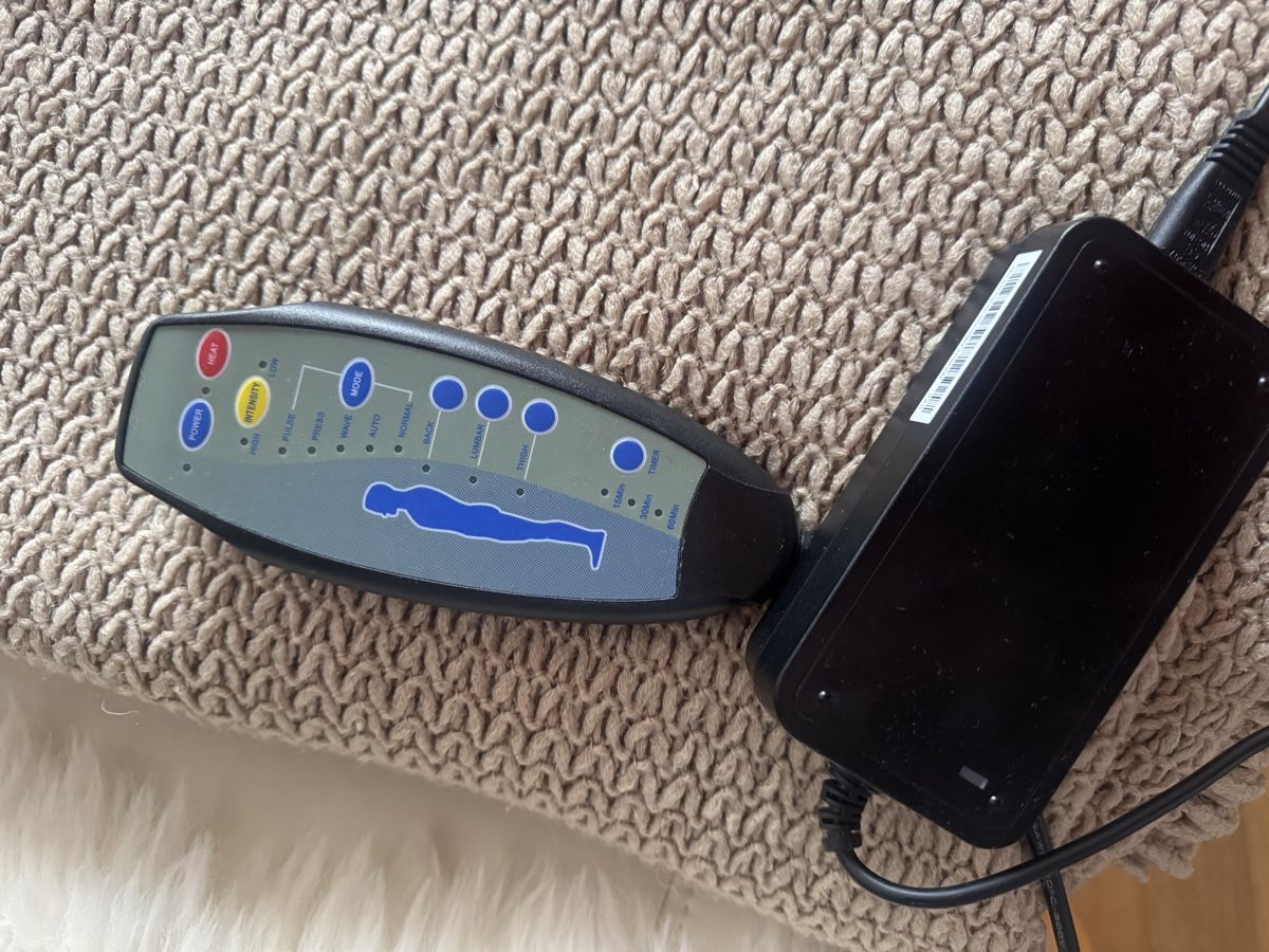 Poltrone: Relax Massagesessel mit Wärmefunktion – Nuovo (secondo la descrizione) da Thun venduto da alp_6pjb 4