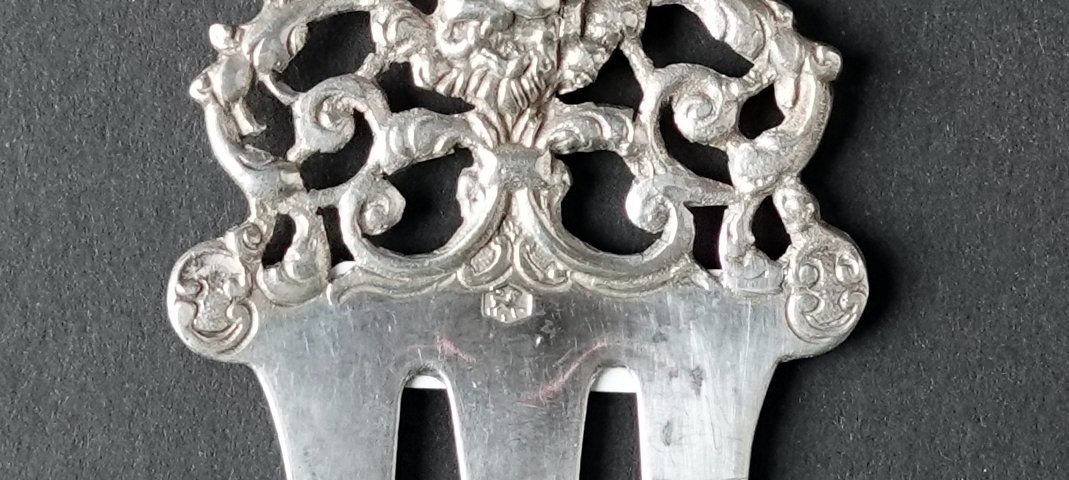 Haarschmuck: Silber Kamm / Haarschmuck – Gebraucht aus Brunnen von brocundfloh 1