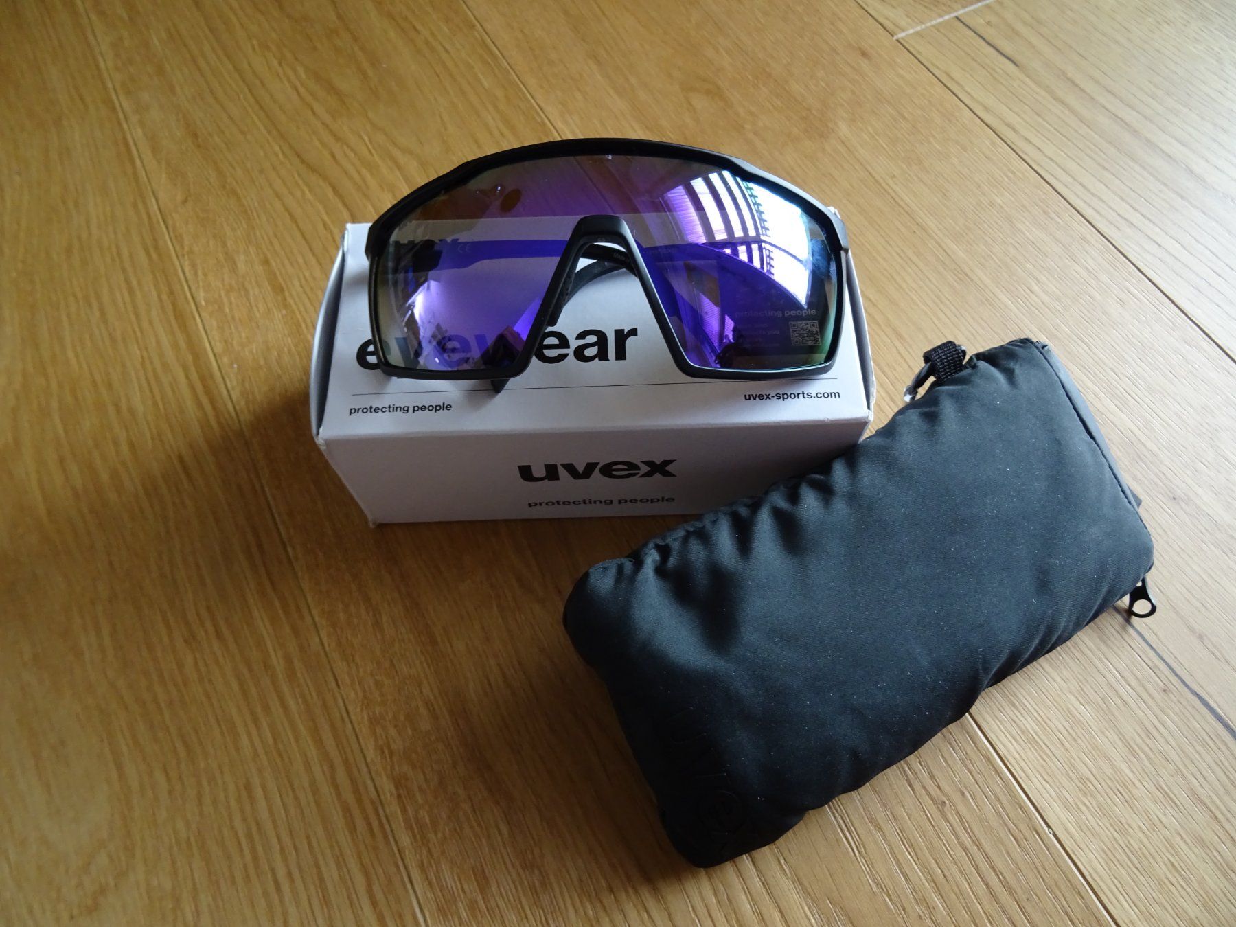 Uvex Occhiali & Lenti: Sportsonnenbrille UVEX – Nuovo e nell'imballaggio originale da Lostorf venduto da jogging66 1
