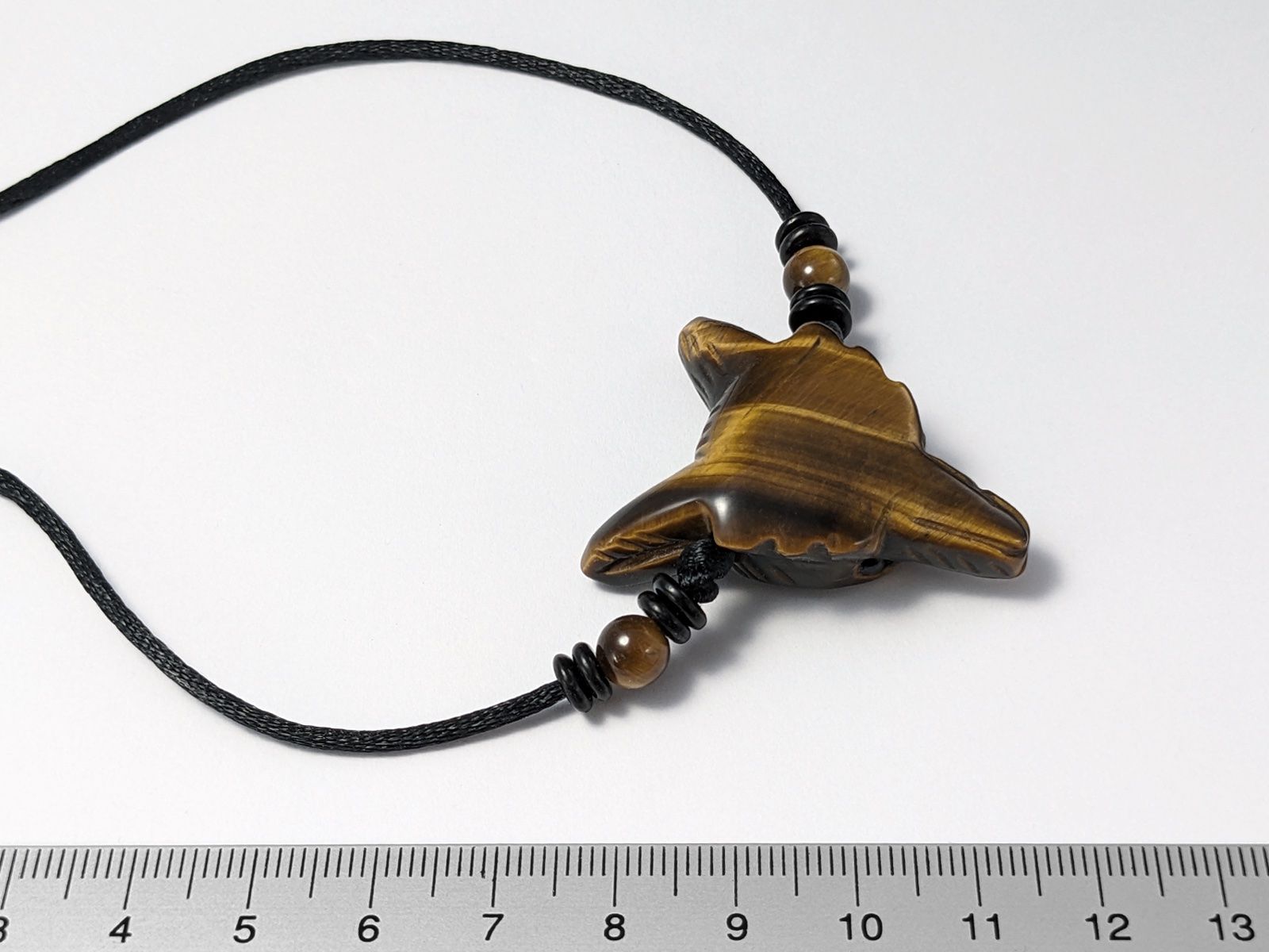 Minerali & Pietre curative: Tigerauge Wolfskopf Kette - Wolf Anhänger – Nuovo e nell'imballaggio originale da Meilen venduto da StoneGarden 2