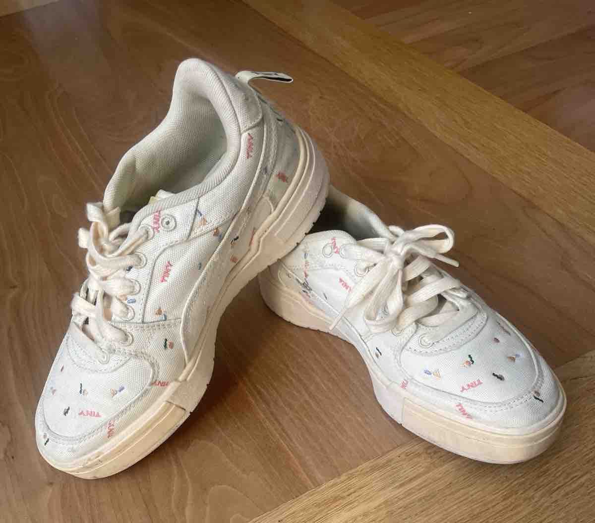 Puma Scarpe da donna: Puma x Tiny Cottons Sneaker Damen Grösse 38 beige – Usato da Fribourg venduto da Mymikrakra01 1