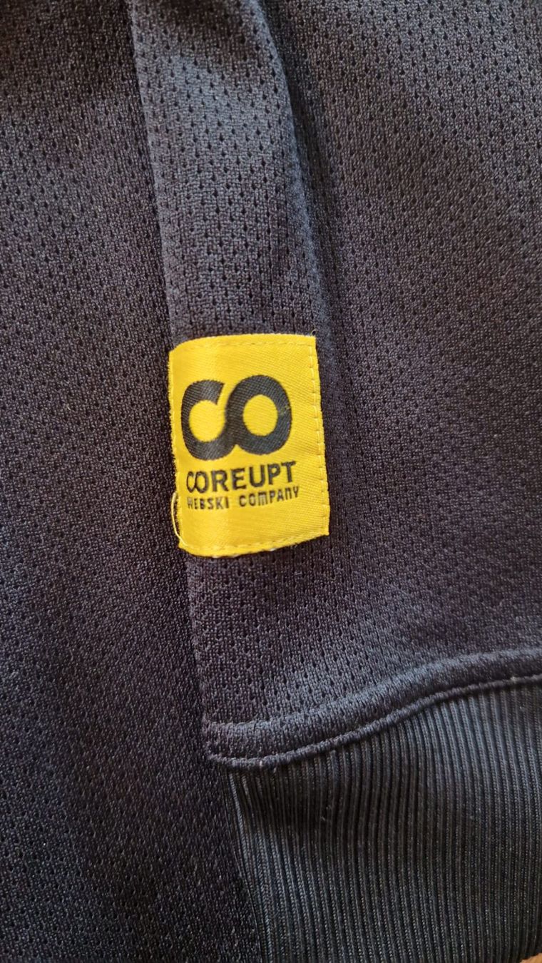 Maglioni & Felpe: Freeski Hoodie Coreupt – Usato da Langenthal venduto da fib_7r5z 2
