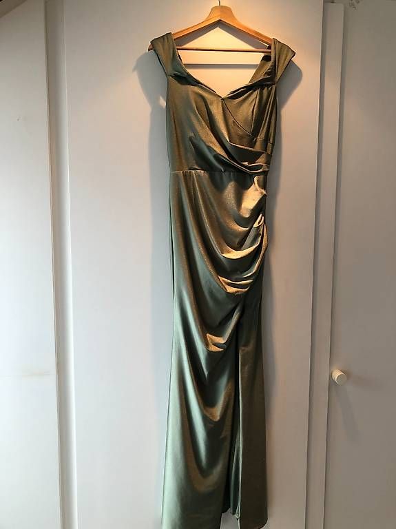 Robes: Abendkleid – D'occasion à Freienwil par tan_8ydy