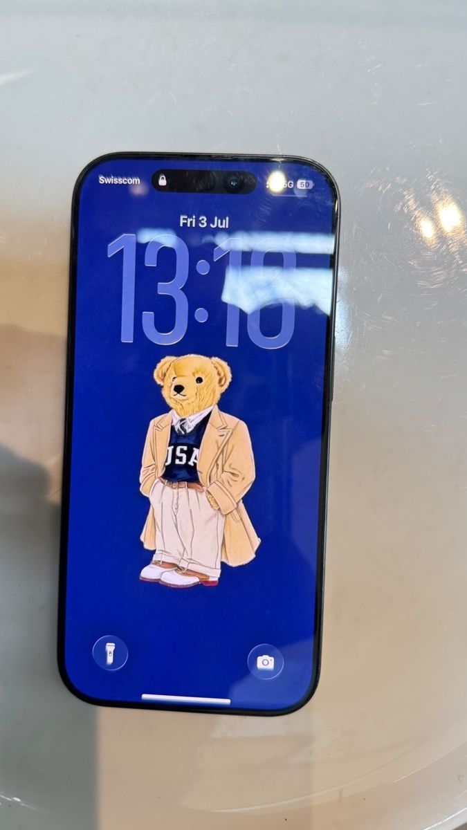 Apple Handys / Smartphones: Iphone 16 pro – Neu (gemäss Beschreibung) aus Strengelbach von SG7