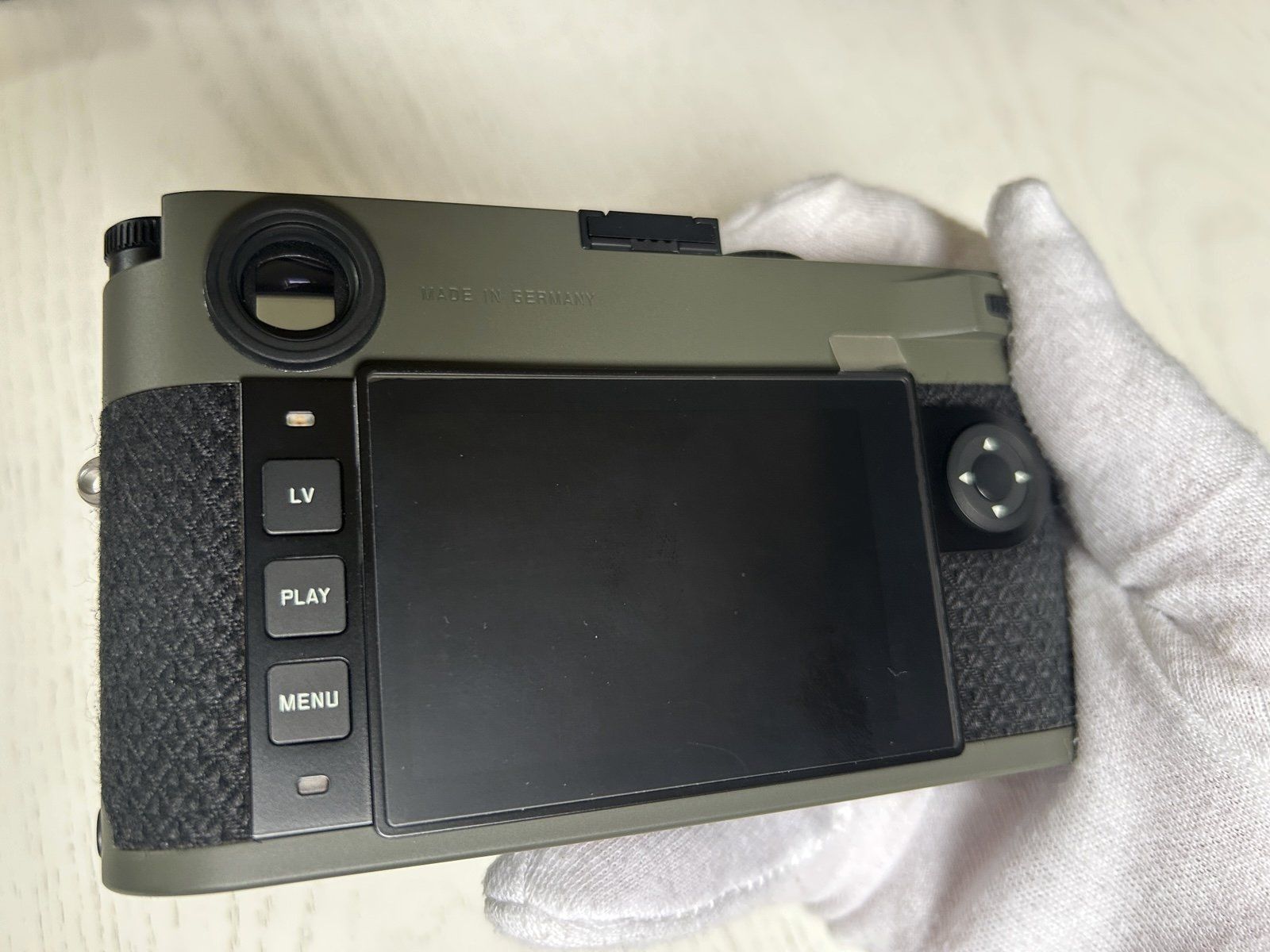 Leica Fotocamera: Leica M-10P Reporter – Nuovo (secondo la descrizione) da Ettingen venduto da 0verexposed 1