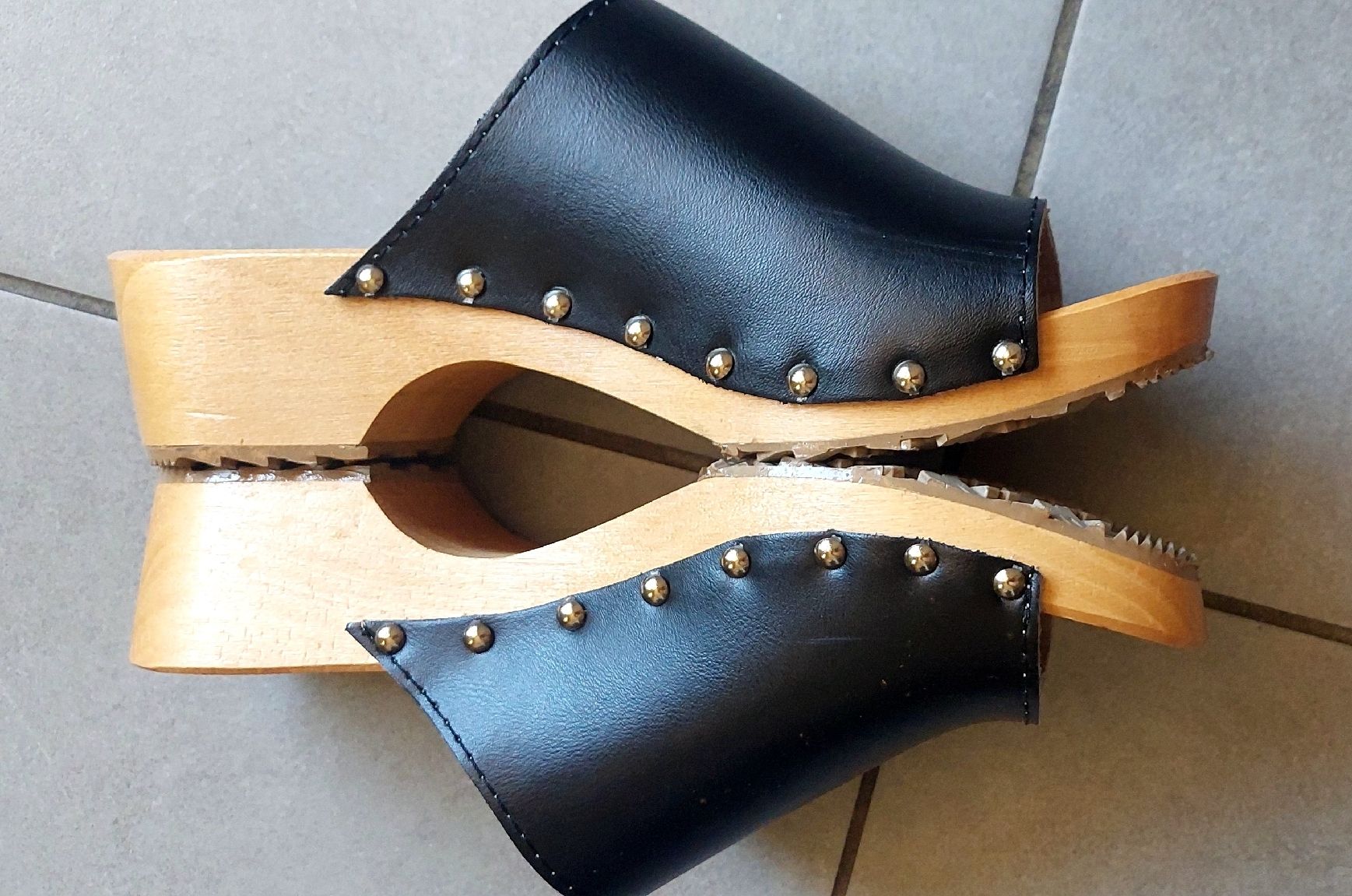 Scarpe da donna: Sabots en bois pointure 39 – Nuovo e nell'imballaggio originale da Plan-Les-Ouates venduto da Lolothebest 3