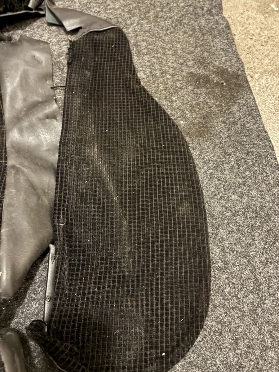 BMW Accessori per altri veicoli: E21-2002 Recaro sitzpolster – Usato da Grenchen venduto da Netii10 1