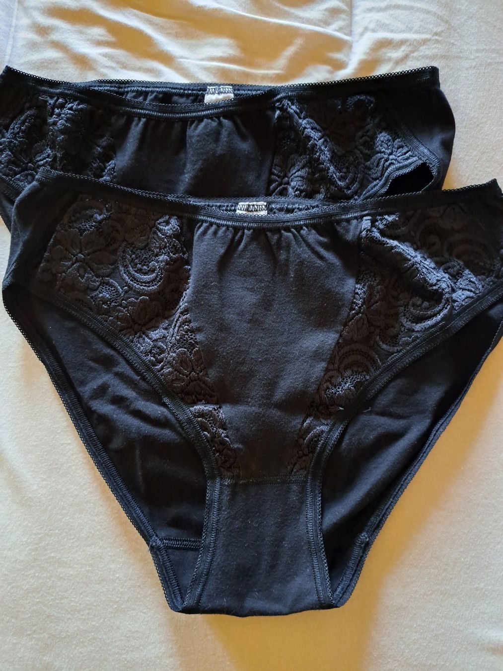 Altra biancheria intima: Schwarze Slips 2er-Pack - Gr. 44 – Nuovo (secondo la descrizione) da Grosswangen venduto da Shateiel