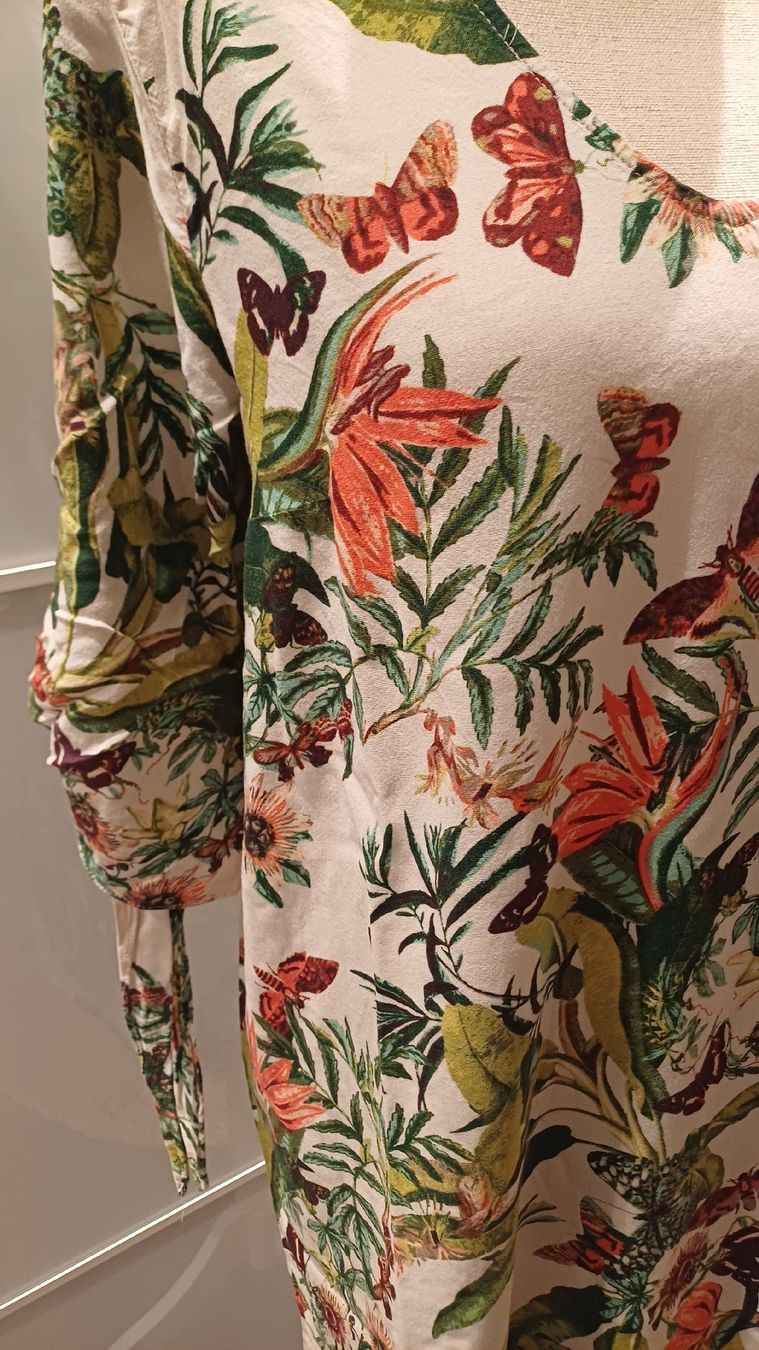 H&M Tuniken: Tunika  – Gebraucht aus Arlesheim von savina01 1