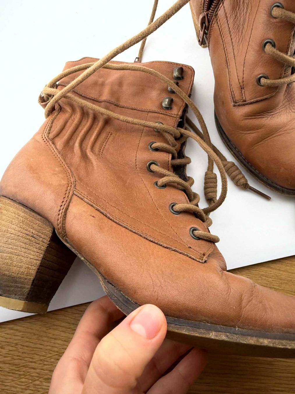 Scarpe da donna: Braune Stiefeletten mit Absatz, Grösse 35 – Usato da Riehen venduto da edu_92w7 3