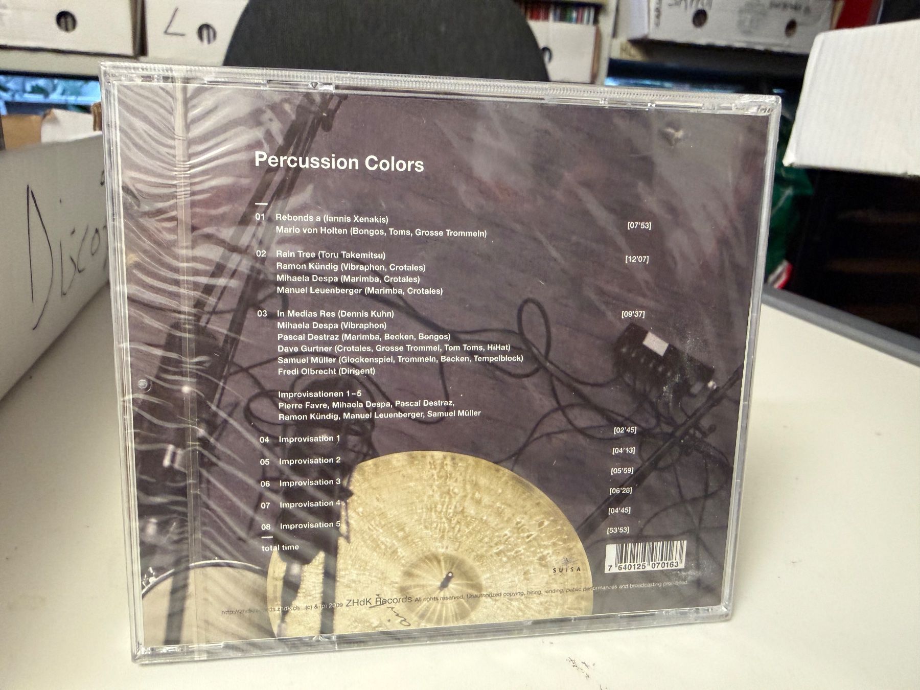 CD: ZHdK - Percussion Colors - HG41C – Nuovo e nell'imballaggio originale da Küsnacht ZH venduto da JazzRecords 1