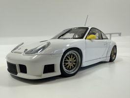 Porsche 911 (996) GT3R 1:18, weiss, AUTOART