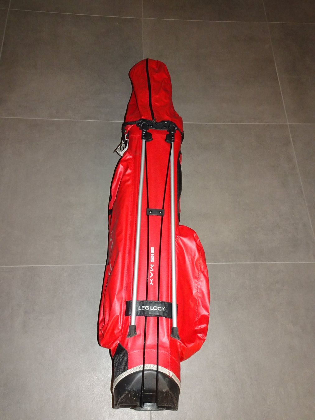 Taschen: Golfbag Big Max Aqua Ocean rot gebraucht – Gebraucht aus Bassersdorf von Brilliance 1