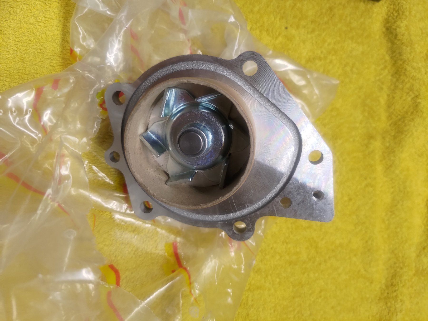 Tutti pezzi di ricambio auto: Pièces de service Rover, Lotus, MG – Nuovo e nell'imballaggio originale da Grimisuat venduto da Drizzt75 2