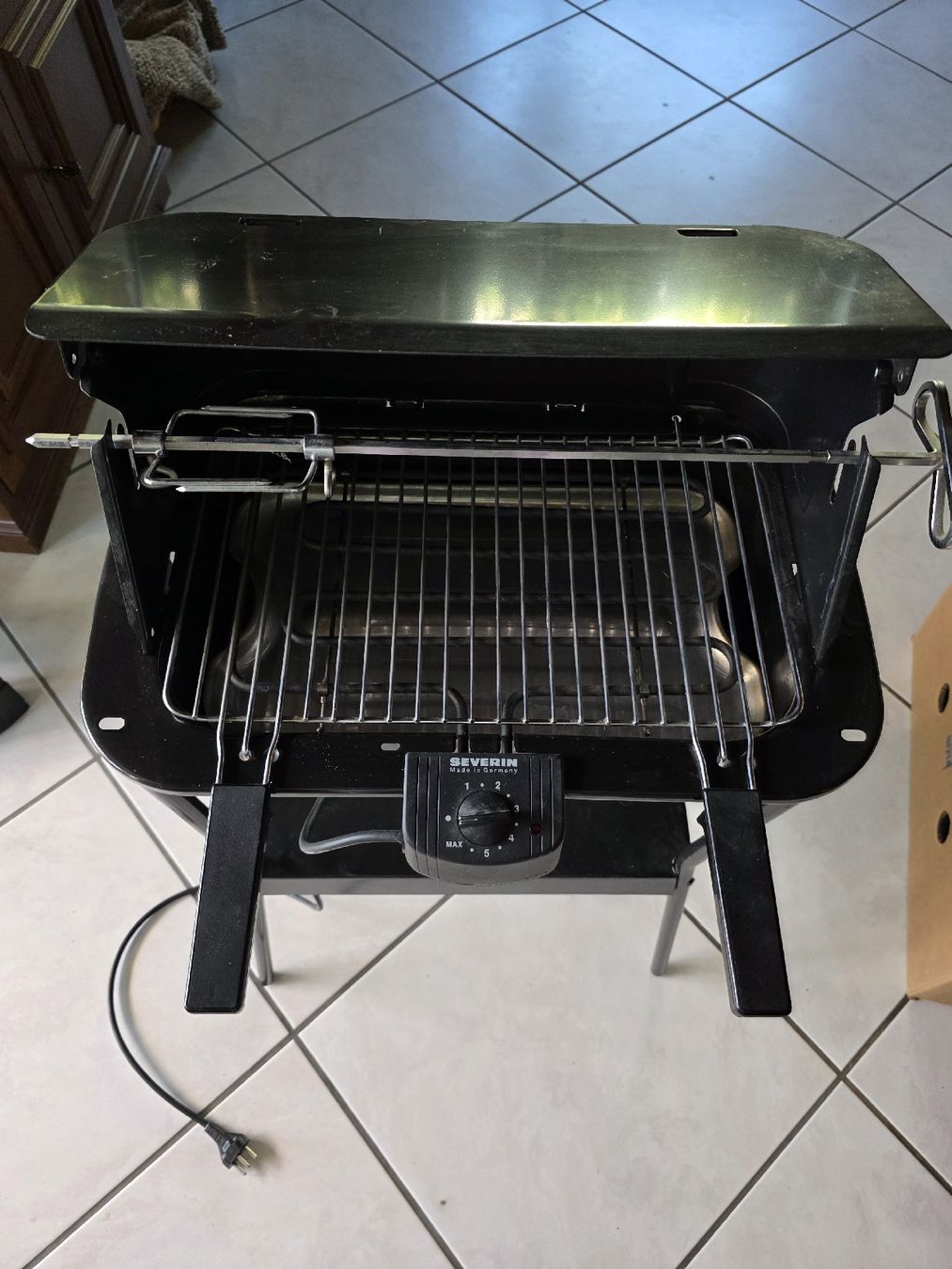 Grills: Severin electric grill good condition  – Gebraucht aus Hinwil von Ehretstock8