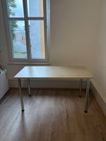 Tisch H76xT70xL140 Metallbeine guter Zustand