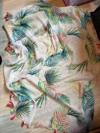 Beach Cover-up Sarong White Palm Print Tassel Detail