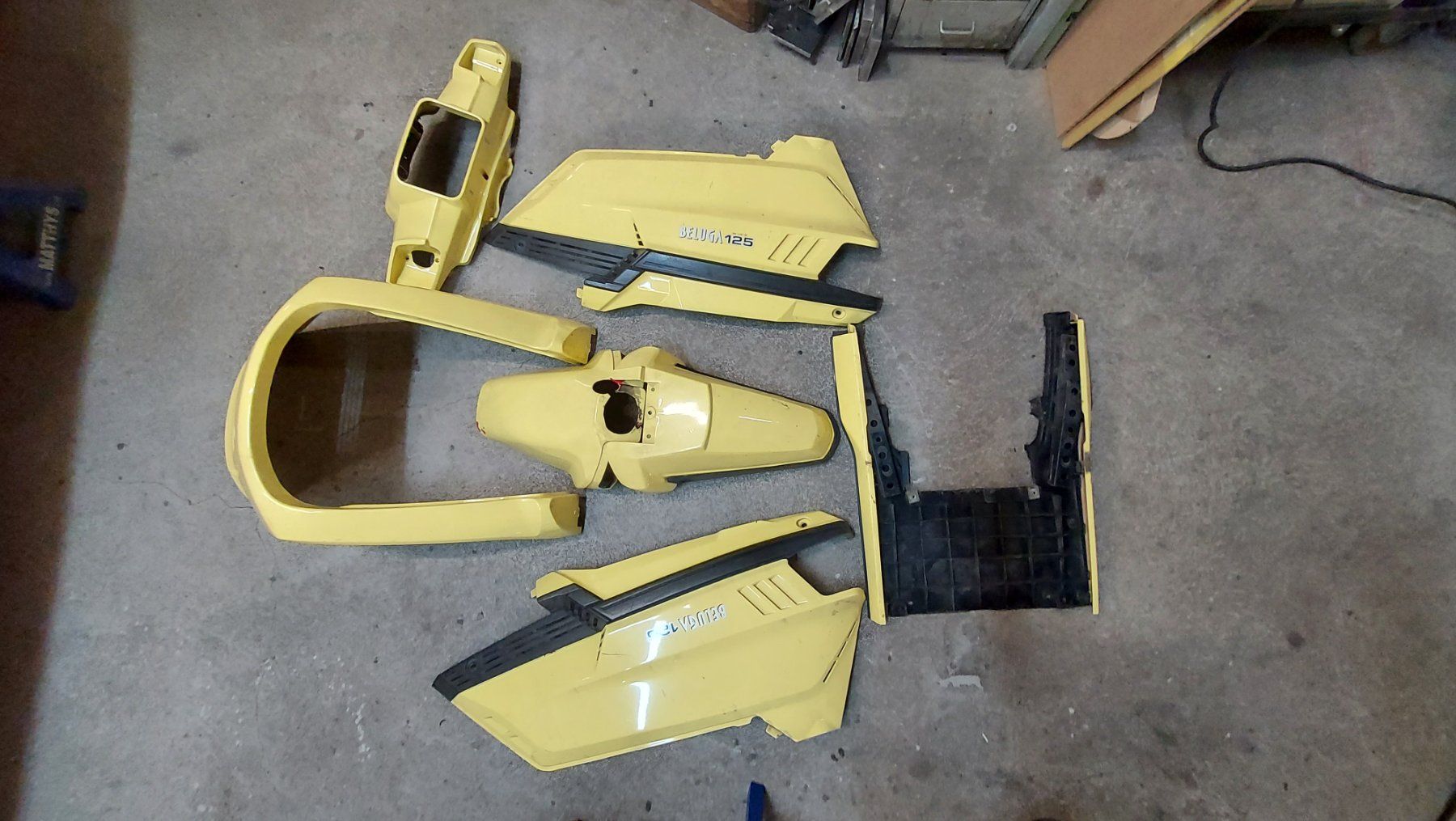 Yamaha Tutti pezzi di ricambio per scooter: Différentes pièces Yamaha Beluga – Usato da Satigny venduto da massimo-95