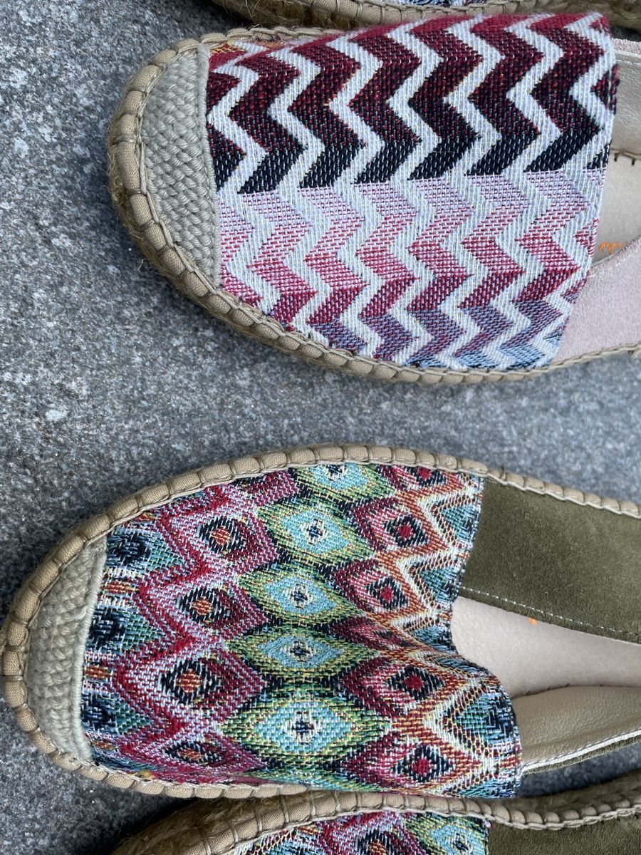 Scarpe da donna: Espadrilles Gr. 37 Neu - 2 Paare – Nuovo (secondo la descrizione) da Niederuzwil venduto da vimse_publicsale 1