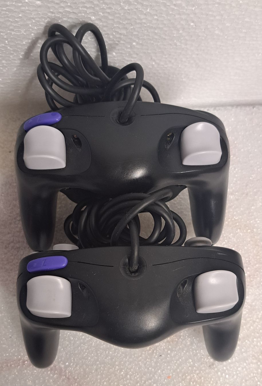 Nintendo Controller: Nintendo GameCube Original 2 Stück Controller  – Gebraucht aus Biel/Bienne von Sasha4u 3